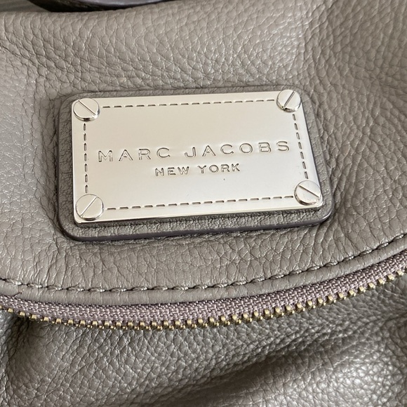 Marc Jacobs Natasha Bag New York Mini Crossbody Cement Gray - Picture 2 of 12
